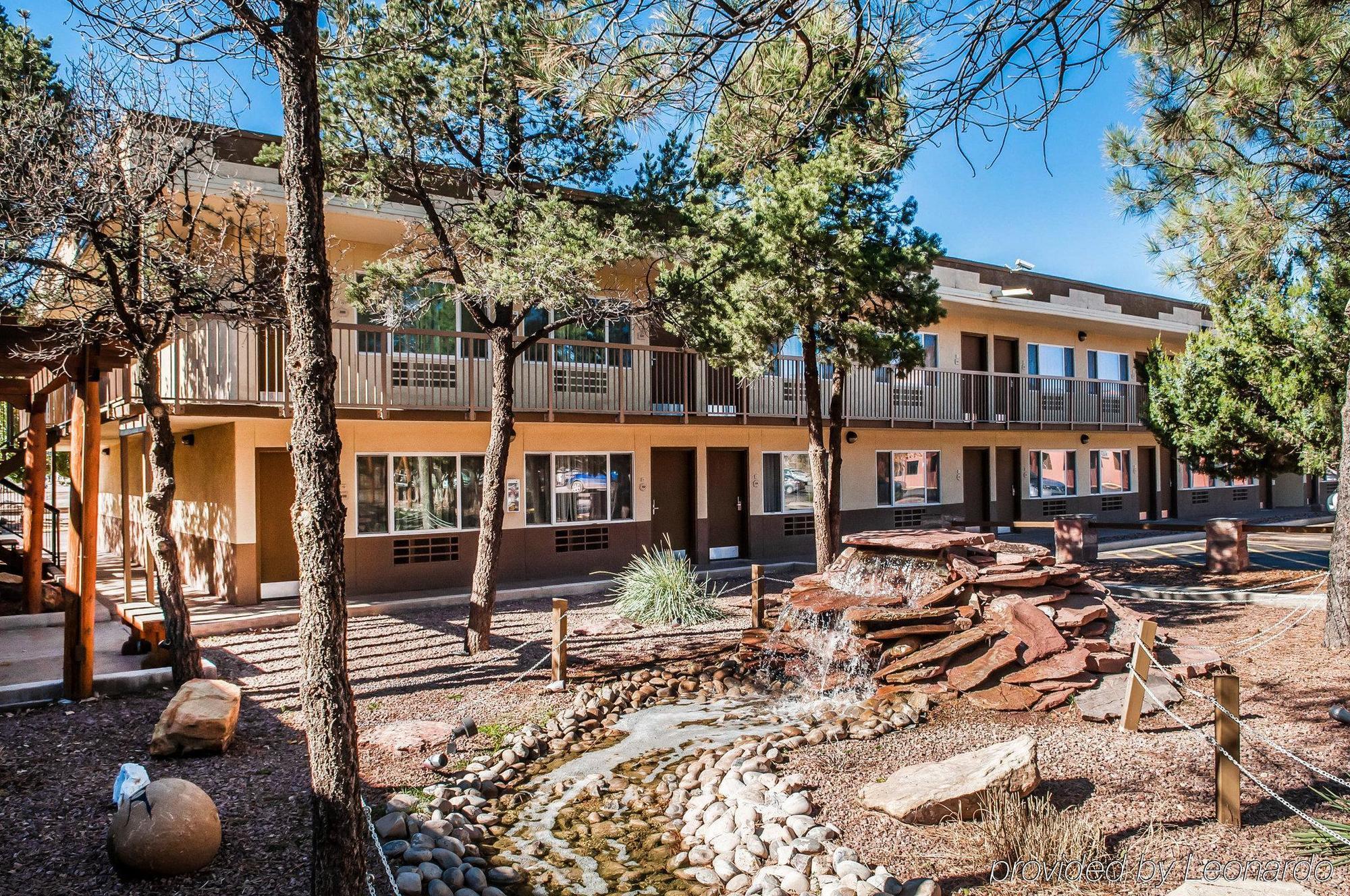 Quality Inn Navajo Nation Capital Window Rock Exterior photo